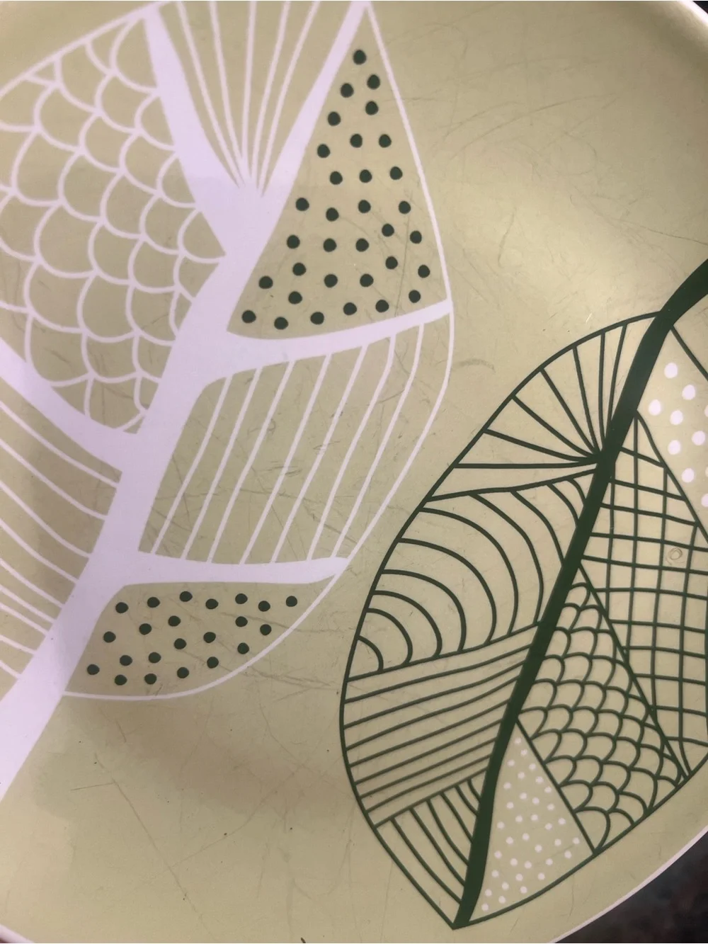 IKEA set of 4 Overens salad/ dessert Plates Leaf Pattern Made in Portugal